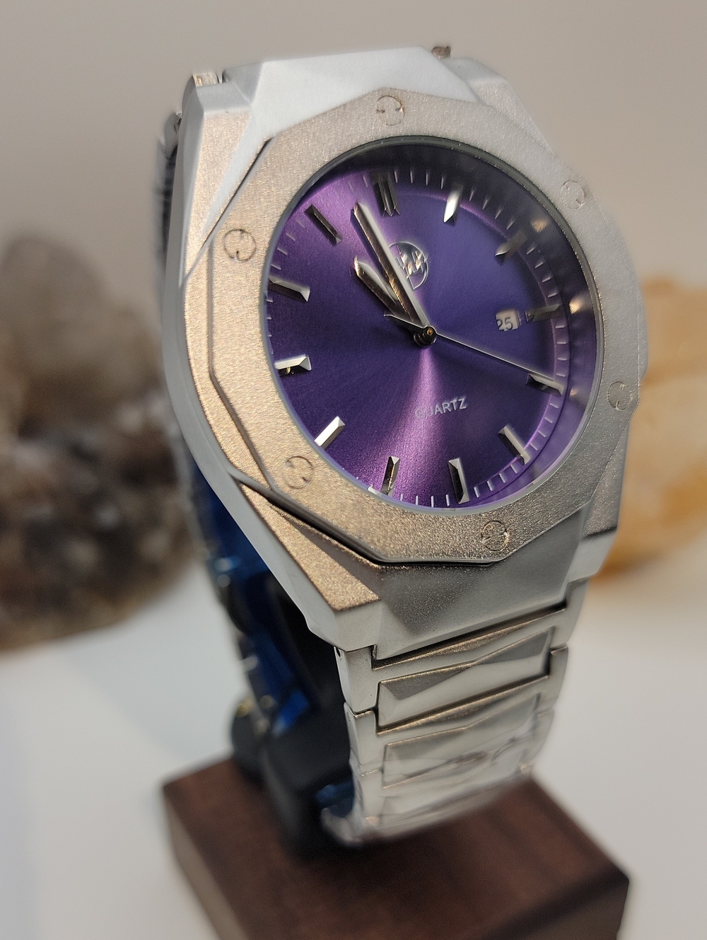 NEW⌚️AJ Quality Watches Matte Silver Quartz Mens 45.5mm Watch Purple Sunray Dial